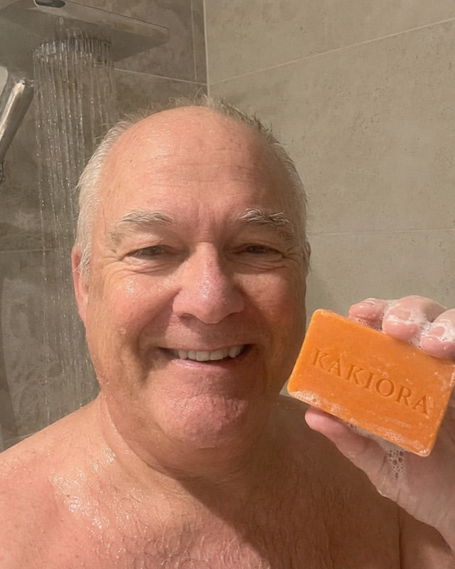 KAKIORA customer photo shared with their review